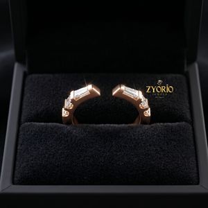 Anillo Abierto de Oro de 10K con Diamantes Cultivados en Laboratorio con Corte Baguette y Trillion para Mujer - Product Image 6
