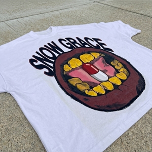 เสื้อยืดสีขาวโอเวอร์ไซส์ Snow Grace ลายพิมพ์ปาก สตรีทแวร์ แขนสั้น ผ้าคอตตอนเจอร์ซีย์ คอกลม สำหรับผู้ชาย - Product Image 2