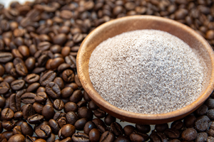 เวียดนาม กาแฟโรบัสต้าบริสุทธิ์ 3 in 1 แบบละลายเร็ว รสคลาสสิค บรรจุถุง 25 กก. สำหรับบรรจุใหม่ แบบ OEM บรรจุภัณฑ์ยืดหยุ่นชนิดใหม่ - Product Image 3