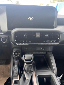 Nuevo Toyota Land Cruiser VX diésel de 7 plazas Prado 2.8TD Euro5 150kw (204hp) Transmisión automática 2,755cmb 4 cilindros - Product Image 4