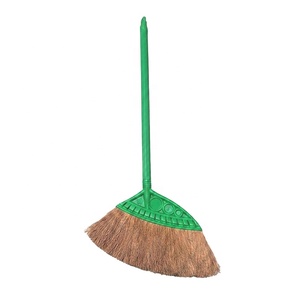 Balai en fibre de coco écologique et durable avec manche en plastique, style classique, hauteur 25-34 pouces, poils doux pour le nettoyage des sols domestiques - Product Image 5