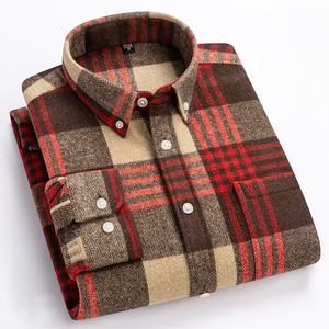 Chemises pour hommes personnalisées, 100% coton polyester, épaisses, noires et rouges, automne-hiver, boutonnées, manches longues, chemise en flanelle à carreaux vintage pour hommes - Product Image 1