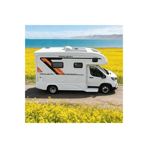 Autocaravana Mercedes-Benz con Cama, Baño y Cocina para 4-6 Personas, Estructura de Aluminio, Diseño de Una Habitación - Product Image 4
