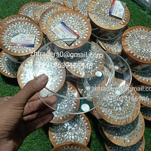 Caja de Regalo Decorativa de Acrílico Transparente Imperial Heritage con Tapa con Incrustaciones de Nácar Tradicional, Cestas para Eid y Celebraciones - Product Image 1