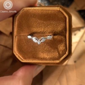 Charm_Jewells Rose Gold Moissanite Engagement <b>Ring</b> Round Brilliant Cut Flower Design Prong Setting Women's Romantic Style - Product Image 2