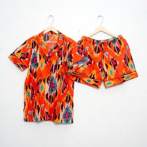 Elegante y Romántico Conjunto de Pijama Corto para Mujer, 100% Algodón Puro, Transpirable, de Secado Rápido, Estampado Floral, Cuello en V, Cierre con Cordón - Product Image 3