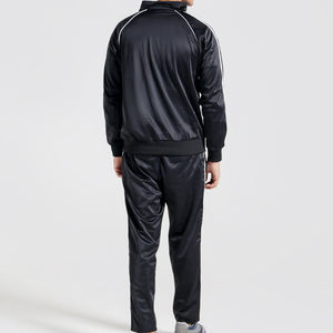 Conjunto Deportivo para Hombre al por Mayor, con Logotipo Personalizado, Chaqueta con Cremallera Completa y Pantalones Deportivos con Franjas Laterales - Product Image 3