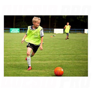 Maillots de football pour adultes, maillots de football en mesh ajustables, gilets d'entraînement respirants, dossards de pratique légers pour hommes et femmes - Product Image 2