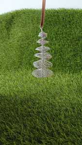 Sapin de Noël de qualité supérieure Sapin de Noël de table en métal doré au design luxueux - Product Image 5