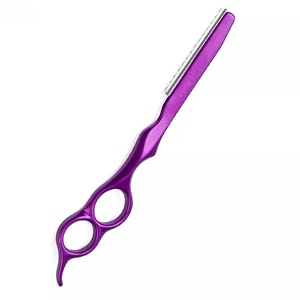 Ciseaux à cheveux professionnels à lame unique en acier inoxydable, rasoir pour barbier, usage en salon, pour droitiers, manche long en plastique, Ryzer Studio - Product Image 1
