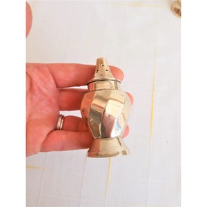 Ensemble de salières et poivrières en métal, outils durables pour herbes et épices, lavage à la main uniquement - Product Image 3