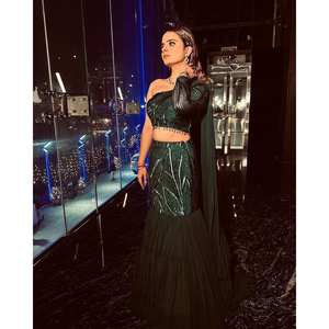 Lehenga Choli de style chic pour les tenues de soirée, vêtements indiens et pakistanais - Product Image 5