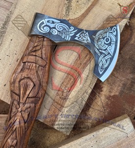 Hacha Vikinga de Doble Hoja Hecha a Mano por Steel Craft International, Hoja de Acero al Carbono, Cabeza con Diseño Tallado, Mango de Madera, Estilo Industrial - Product Image 4