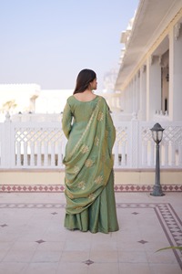 Traje Salwar Kameez Étnico Tradicional Indio para Bodas, de Primera Calidad a Bajo Precio, para Mujer, Traje Elegante de Georgette - Product Image 2