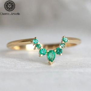 Bague de fiançailles Charm_Jewells pour femme, plaquée or 18 carats, avec moissanite, sertissage à griffes vintage, accents de diamants taille coussin, certifiée IGI - Product Image 2