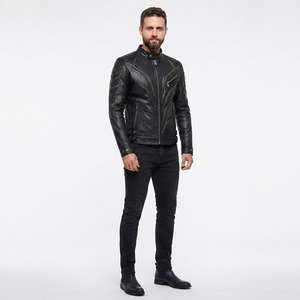 Blouson de motard en cuir véritable noir pour homme avec logo personnalisé, motif tribal, applique à pointes bronze, style gothique rock, effet vieilli - Product Image 3