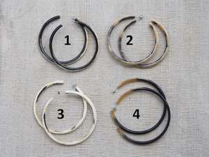 Pendientes de Aro de Cuerno de Búfalo Orgánico Pulido y Tallado al por Mayor, Moda Ecológica para Mujer, Diseño Redondo con Animal Marino - Product Image 4