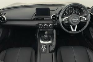 MINT 2024 MX-5 1.5 EXCLUSIVE-LINE ROADSTER - Product Image 5