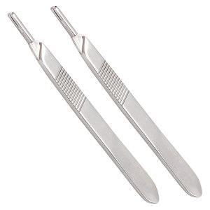 Lame de scalpel chirurgical vétérinaire avec manche – Kit d'instruments et d'équipement pour interventions animales – Ensemble de lames et de manches de scalpel - Product Image 1