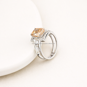 Anillo de compromiso de moissanita de la mejor calidad para mujer, inspirado en la moda nupcial contemporánea, disponible con calidad y precio de exportación. - Product Image 4