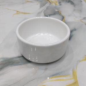 ชามเซรามิกทรงกลมสีขาวเคลือบเงาคุณภาพพรีเมียม เหมาะสำหรับใส่ซีเรียล บะหมี่ ของว่าง และซอส - Product Image 1