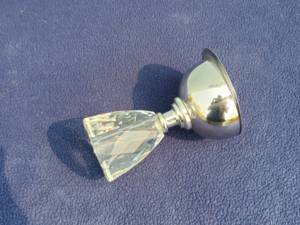 Quemador de Bakhoor de Metal Plateado con Base de Cristal, Porta Incienso Árabe, Difusor de Aromaterapia Mukhbar - Product Image 6