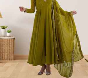 Diseño Premium Suave con Hermoso Trabajo de Bordado en Secuencia, Prenda Premium para Bodas y Fiestas para la Cultura India y Pakistaní - Product Image 2