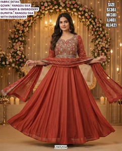 Vestido Tradicional de Seda Rangoli Surkh Aafreen Lehenga Choli, Largo hasta el Suelo, para Bodas y Fiestas, con Protección Solar y Secado Rápido - Product Image 1