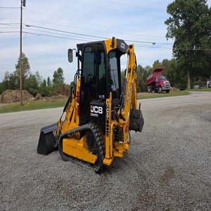 Retroexcavadora sobre orugas JCB 1CXT-HF USADA EN BUEN ESTADO, Minicargadora Modelo 2023, Carga Nominal de 4 Toneladas, Motor Perkins, Bomba Hidráulica Huade - Product Image 3