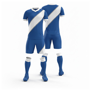 Camiseta de Fútbol de Alta Calidad |   Tallas para Hombres, Mujeres y Jóvenes |   Ropa Deportiva Ligera de Secado Rápido al por Mayor - Product Image 1
