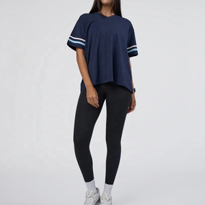 T-shirt décontracté pour femmes en jersey à manches courtes, respirant, coupe décontractée, imprimé uni, logo brodé - Product Image 4