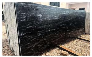 Dalles de pierre naturelle en granit noir de luxe, finition élégante pour revêtements de sol, comptoirs, revêtements muraux et aménagements modernes - Product Image 4