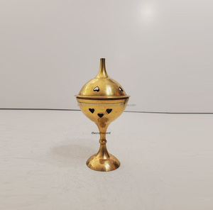 Brûleur d'encens de table de qualité supérieure et support approvisionnement en gros brûleur d'encens décoratif de luxe arabe à des prix abordables en vrac - Product Image 4