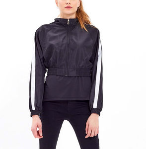 Veste coupe-vent en nylon pour femme de qualité supérieure, légère, respirante, avec fermeture éclair - Product Image 4