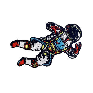 Patchs en chenille personnalisés en gros, patchs brodés colorés pour vêtements, logo personnalisé, broderie de haute qualité - Product Image 3