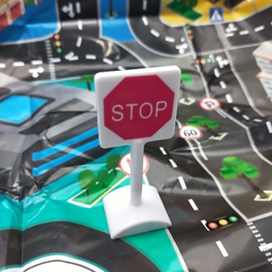 Señal de parada de tráfico de paisaje en miniatura, juguete de muebles de plástico para decoración de casa de muñecas, mundo en miniatura hecho - Product Image 5