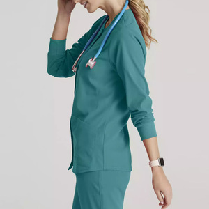 Blouses d'hôpital personnalisées pour femmes, uniformes médicaux, vêtements pour le personnel médical, OEM, fabricant exportateur du Pakistan, Global Needle - Product Image 2