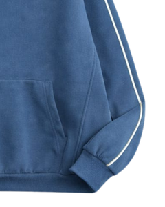 Sweat à capuche bleu personnalisé pour homme avec bandes contrastées aux manches, style streetwear décontracté, en molleton de coton, avec poche kangourou - Product Image 5