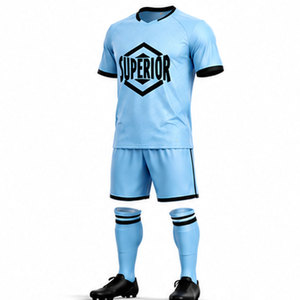 Conjunto de Camiseta y Pantalones Cortos de Fútbol Premium Diseñado para Atletas Competitivos con Tecnología de Control de Humedad - Product Image 3
