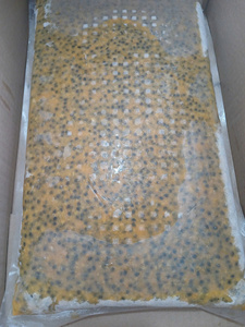 Vietnam Frozen Passion Fruit IQF – Naturally <b>Sweet</b> and <b>Sour</b> Flavor, High Nutritional Value, Direct Manufacturer Supply - Product Image 3