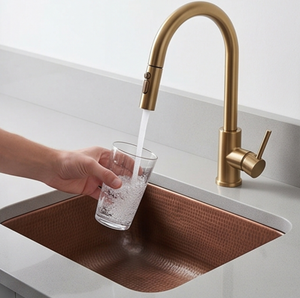 Évier de cuisine élégant en cuivre fait main, à encastrer, simple bac, carré, finition mate rustique, surface brossée, design unique - Product Image 5