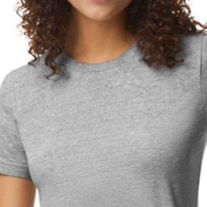 T-shirt en coton mi-lourd pour femme, à manches courtes et col rond, doux et respirant, idéal pour l'été et les activités de plein air (vente en gros) - Product Image 5