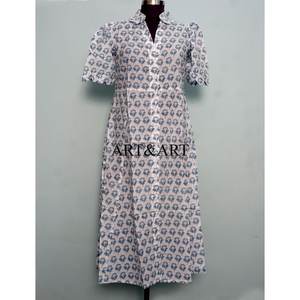 Robe midi 100 % biologique imprimée à la main motif floral, manches courtes, style bohème en coton, coupe trapèze, idéale pour la plage – Vente en gros - Product Image 3