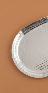 Plateau de service ovale martelé en argent, plat décoratif en acier inoxydable, plat en métal artisanal pour hôtel, restaurant, mariage, buffet - Product Image 5