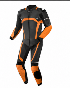 Blouson de moto homme en cuir PU noir et orange, coupe ajustée, imperméable, à capuche, fermeture éclair, blocs de couleur, devant fin - Product Image 1