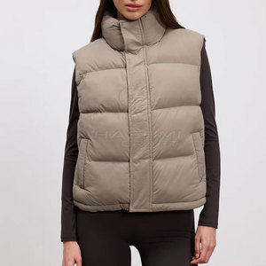 Gilet de sport léger et tendance pour femmes avec tissu respirant et style actif confortable pour tous les jours - Product Image 3