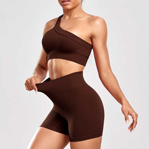 Ensemble de yoga 2 pièces marron asymétrique à une épaule, short taille haute, design découpé, sans couture, en Spandex et Polyester, tenue de sport - Product Image 6