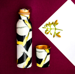 Botella de Agua de Cobre Puro Ecológica con Estampado Floral Botánico de Medianoche, con Opciones Personalizables, Diseño Clásico Portátil para Viajes - Product Image 2