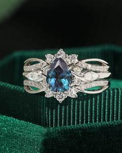 Jewelry, Eyewear, Watches & Accessories > <b>Fine</b> Jewelry > Moissanite Jewelry > Moissanite <b>Rings</b> - Product Image 2