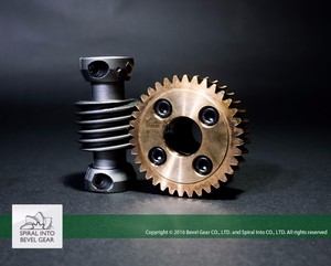Superior Precision Customized Left/Right Hand Bevel Gear Manufactured Steel <b>Worm</b> Gears - Product Image 3